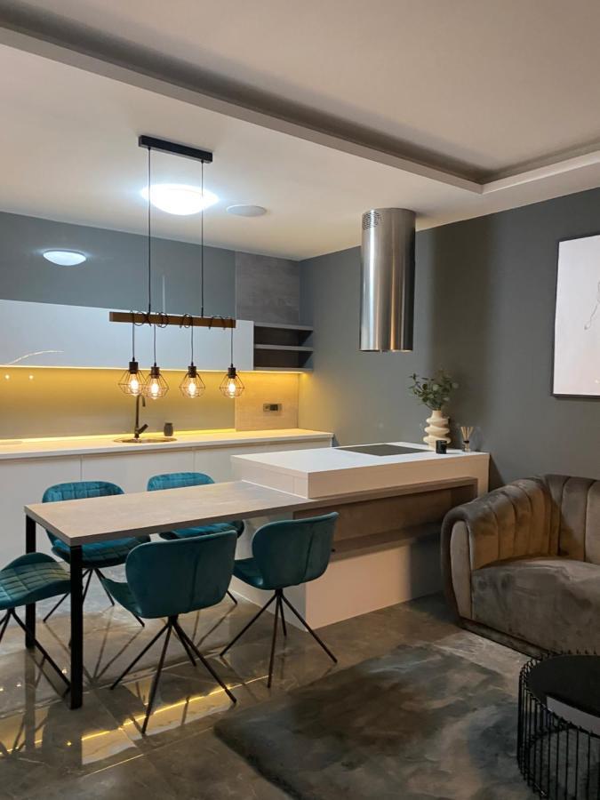 Apartman Tinea ザグレブ エクステリア 写真